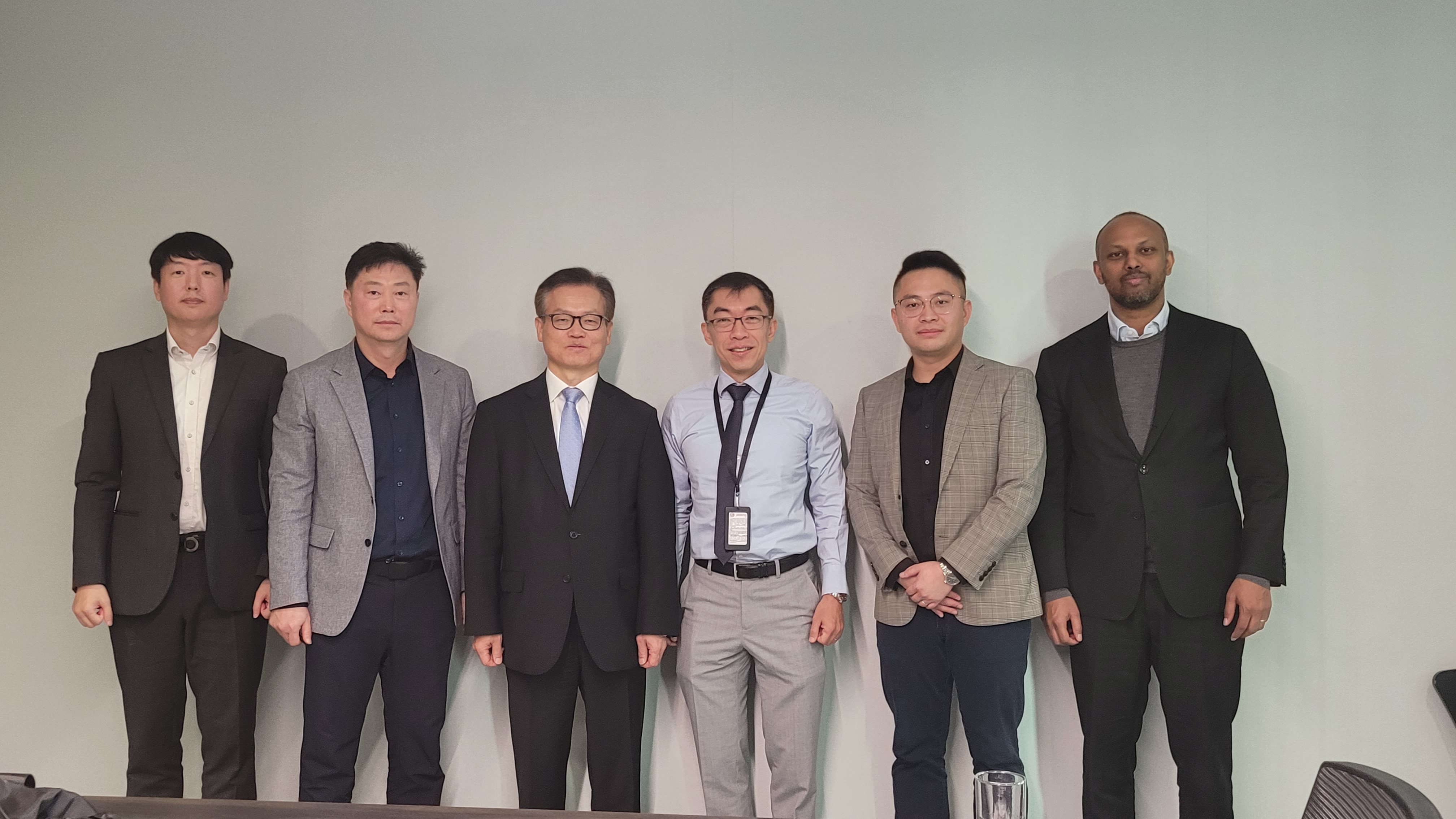 센터동정 이미지 샘플